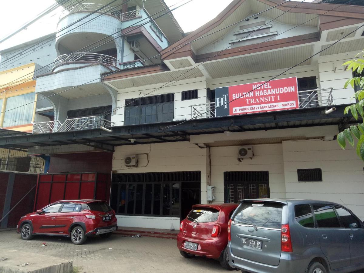 OYO 2703 Hotel Transit 1 Makassar Exterior foto