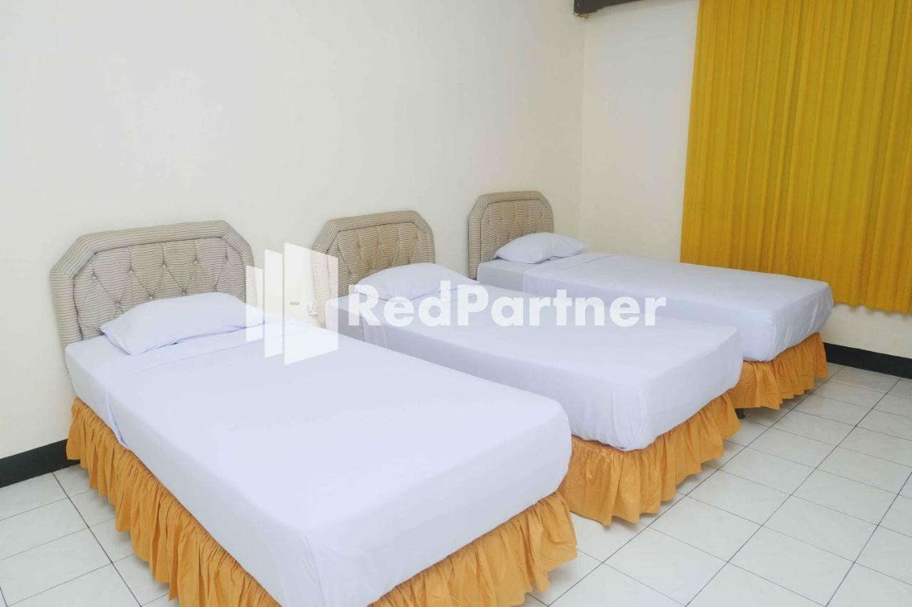 OYO 2703 Hotel Transit 1 Makassar Exterior foto